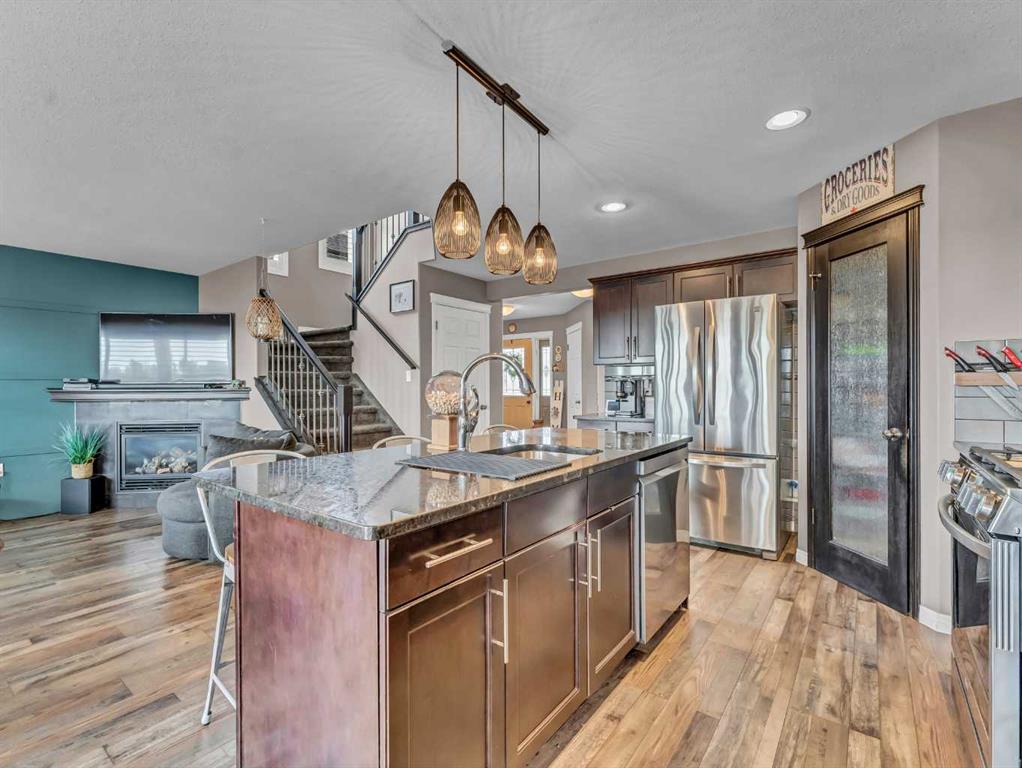 518 Somerside View SE