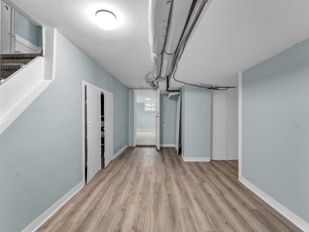 11 1 Street SE