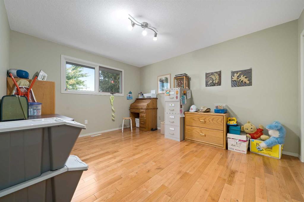 72 Rossmere Way SE