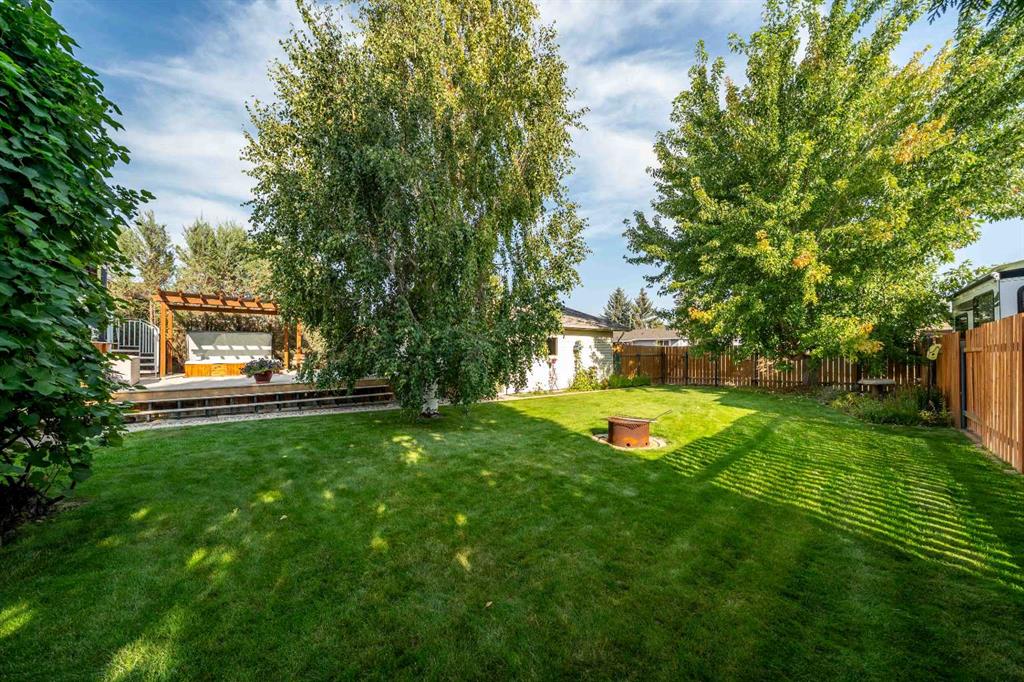 72 Rossmere Way SE