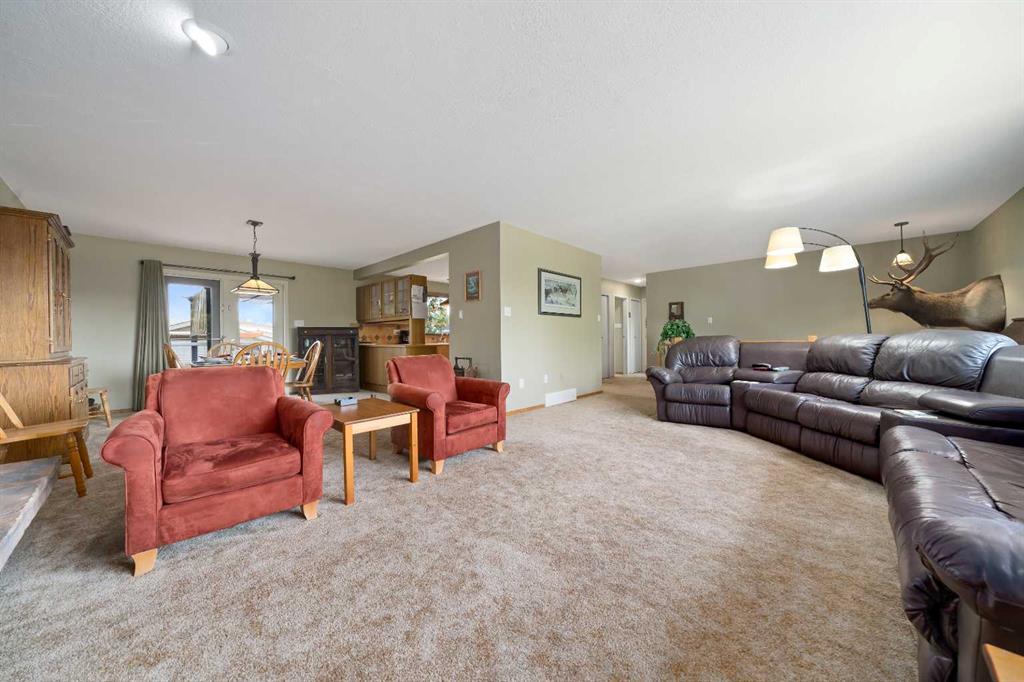72 Rossmere Way SE