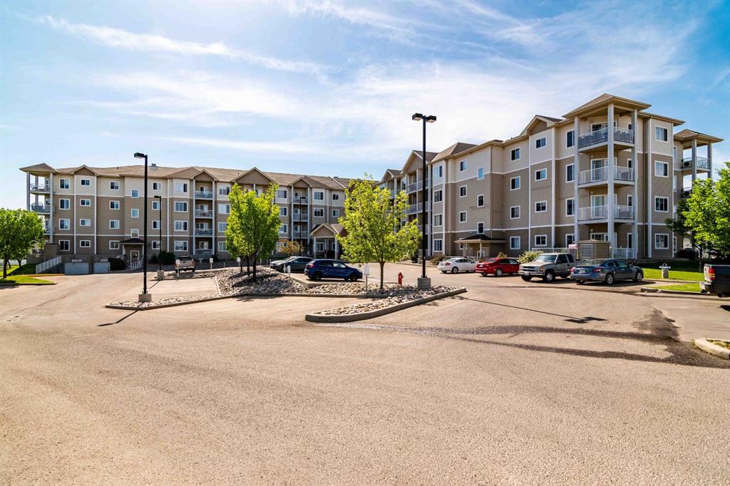 #210 194 Sunrise Circle SW