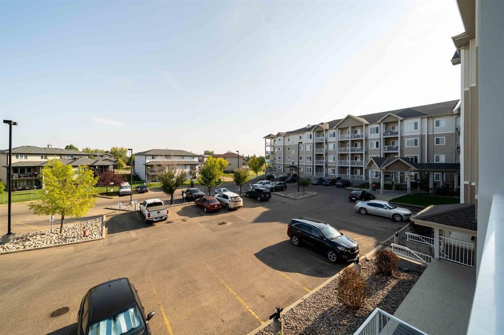 #210 194 Sunrise Circle SW