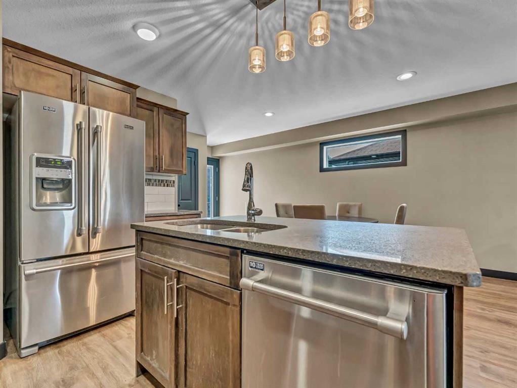 47 Southlands Boulevard SE