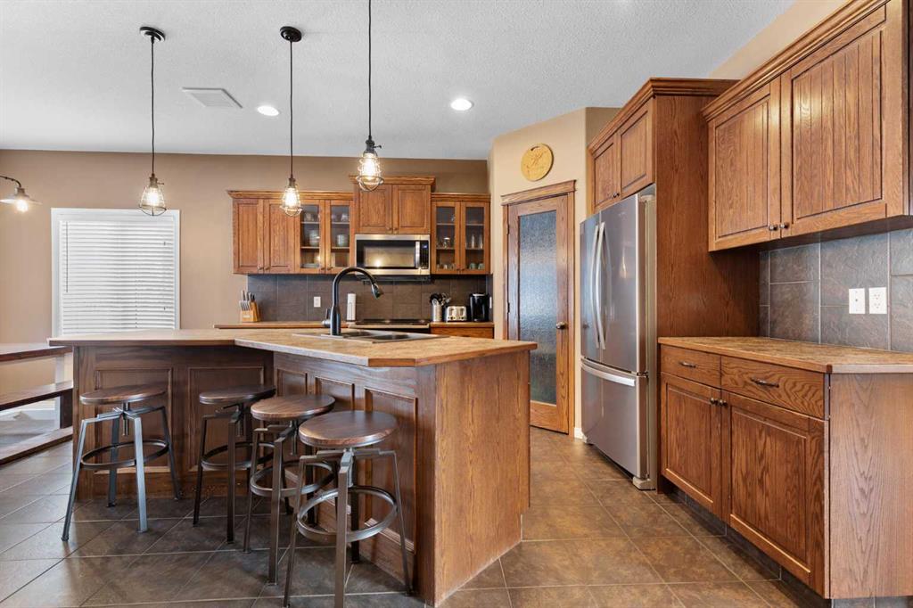 358 Vista Drive SE