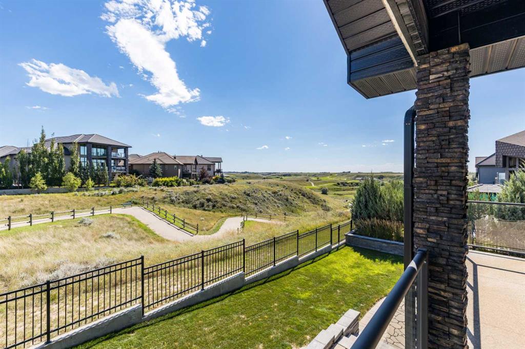 203 Highlands Close 