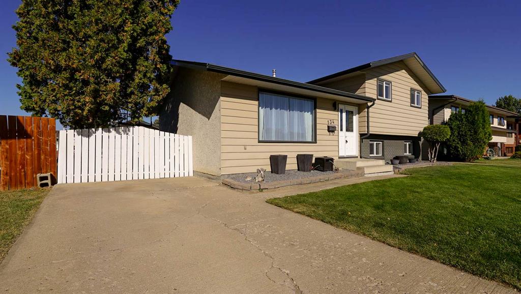 134 Shields Crescent SE
