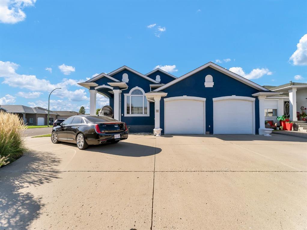 2 Vintage Meadows Court SE, Medicine Hat