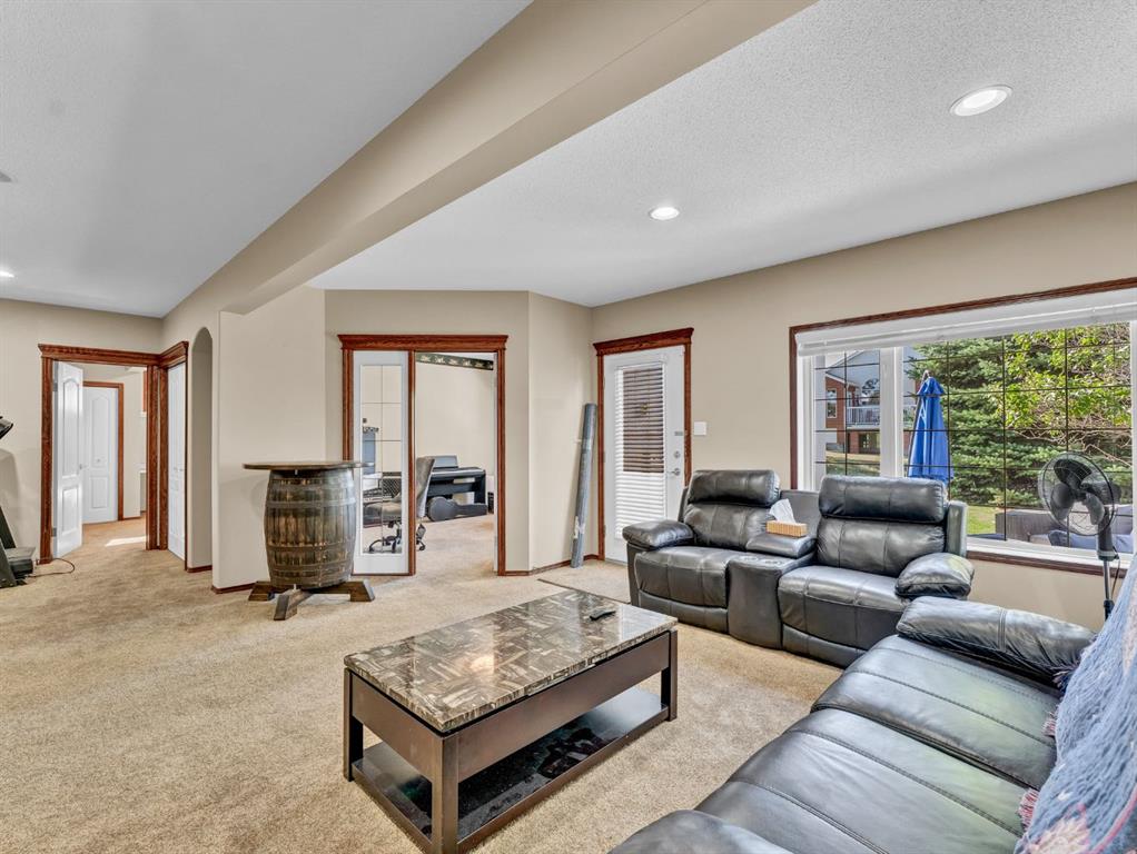 2 Vintage Meadows Court SE