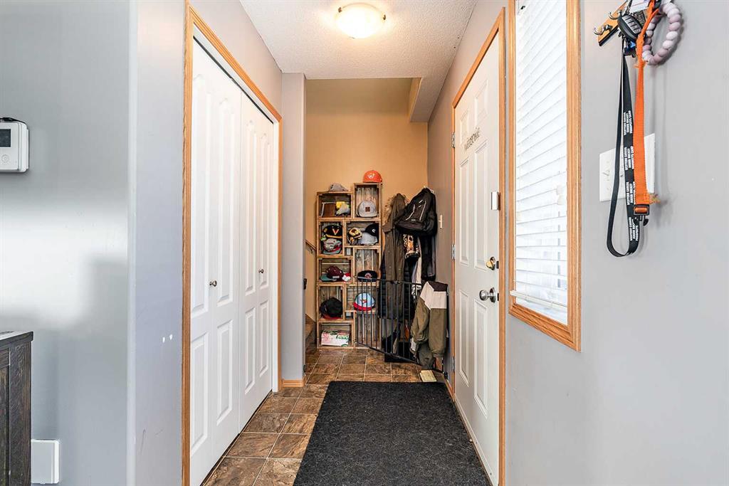 #1 115 3 Street NE