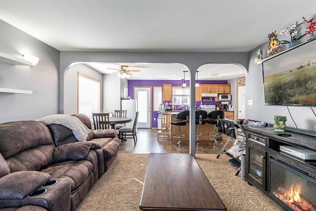 #1 115 3 Street NE