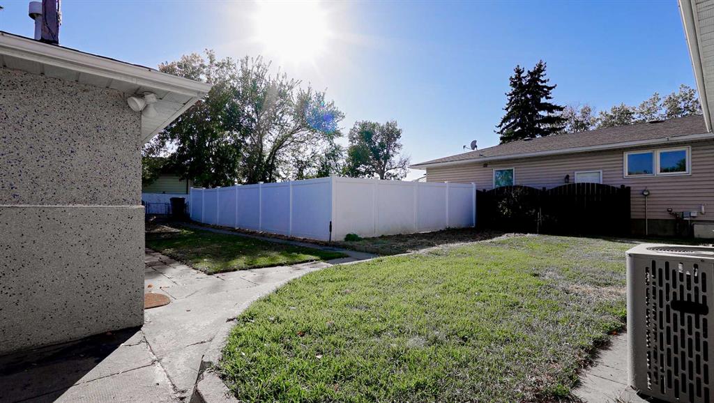 51 Connaught Drive SW