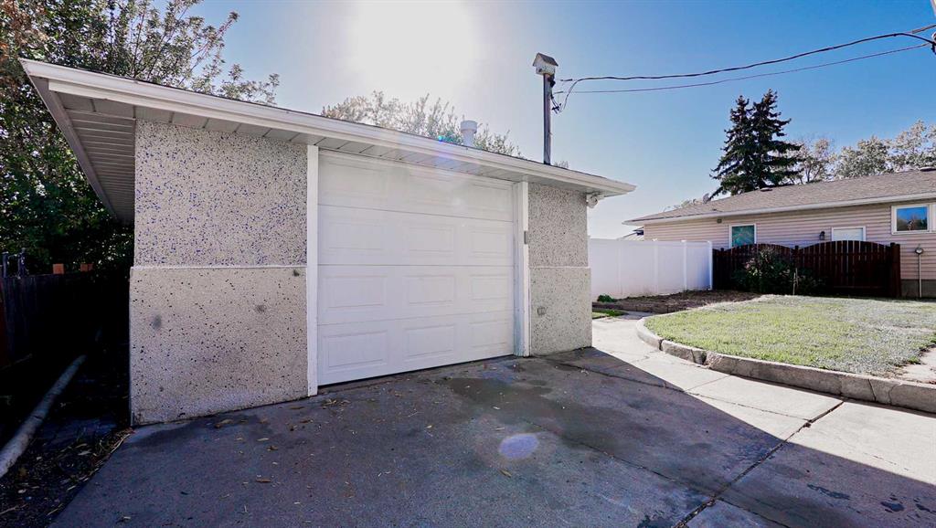 51 Connaught Drive SW