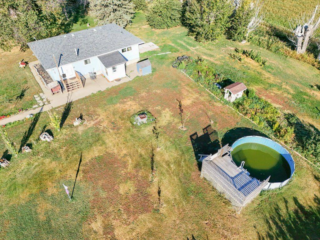 165037 Highway 875  