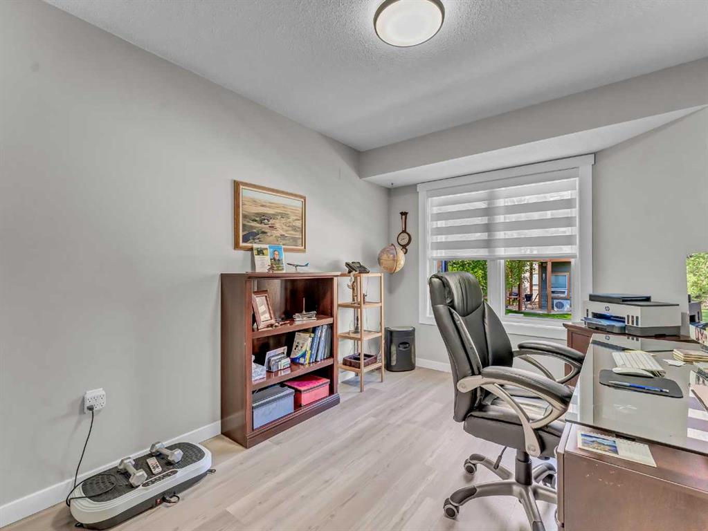 62 Park Meadows Lane SE