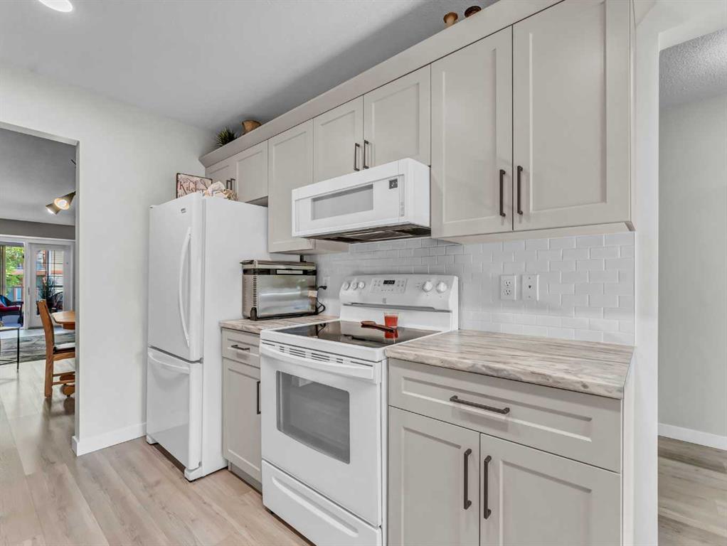 62 Park Meadows Lane SE