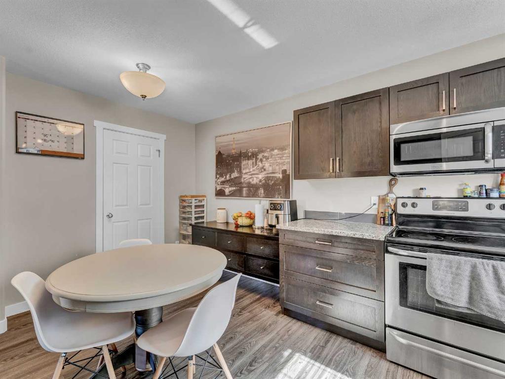 #1-4 206 Ranchview Crescent NE