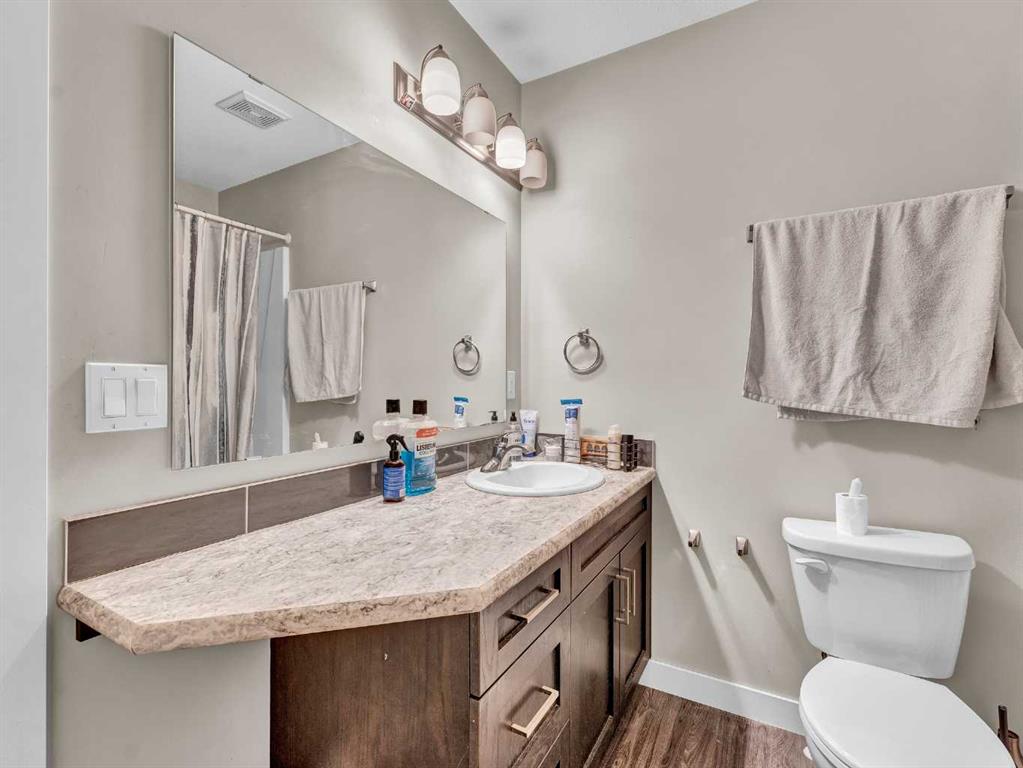 #1-4 206 Ranchview Crescent NE