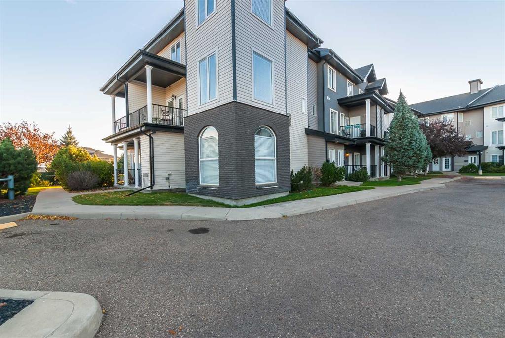 #32 298 Somerset Way SE