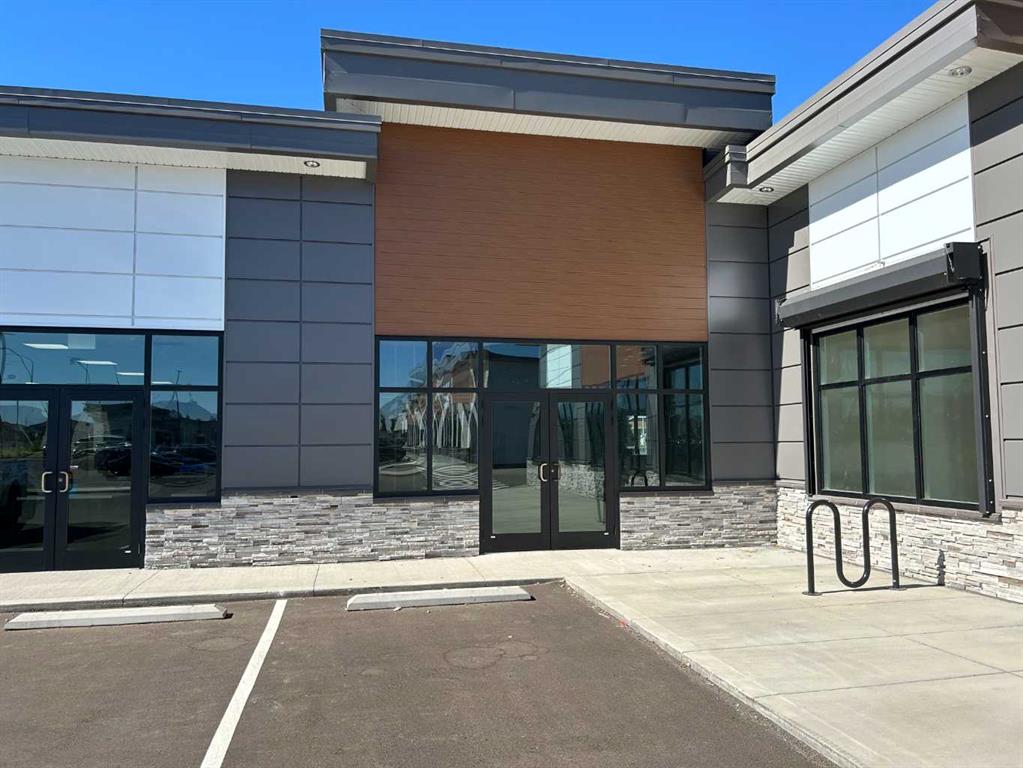 #408 4979 Southlands Drive SE, Medicine Hat