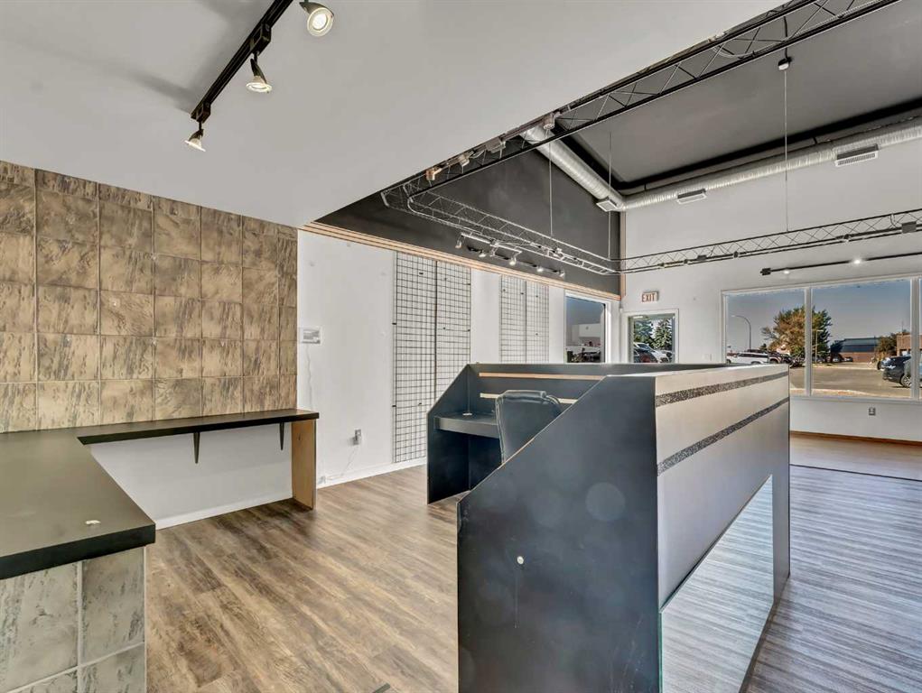 #8 3295 Dunmore Road SE