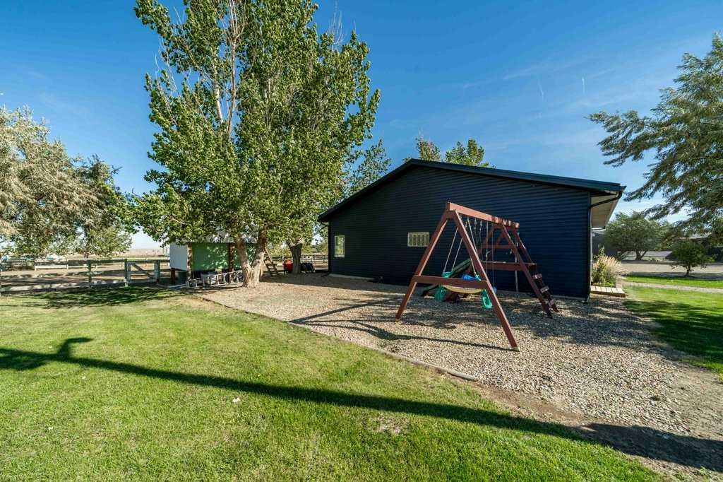 12323 Range Road 74  
