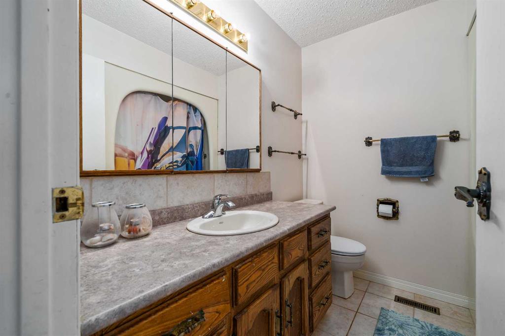 19 Violet Court SE