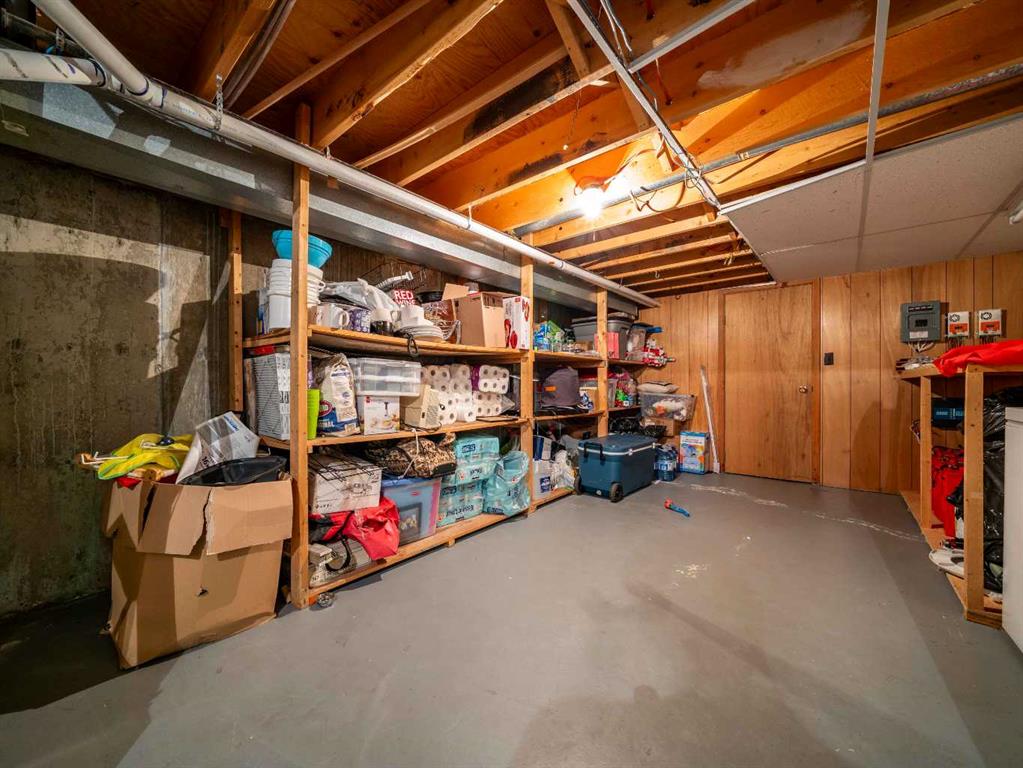 19 Violet Court SE