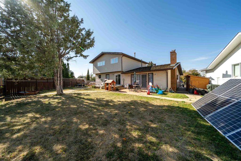 19 Violet Court SE