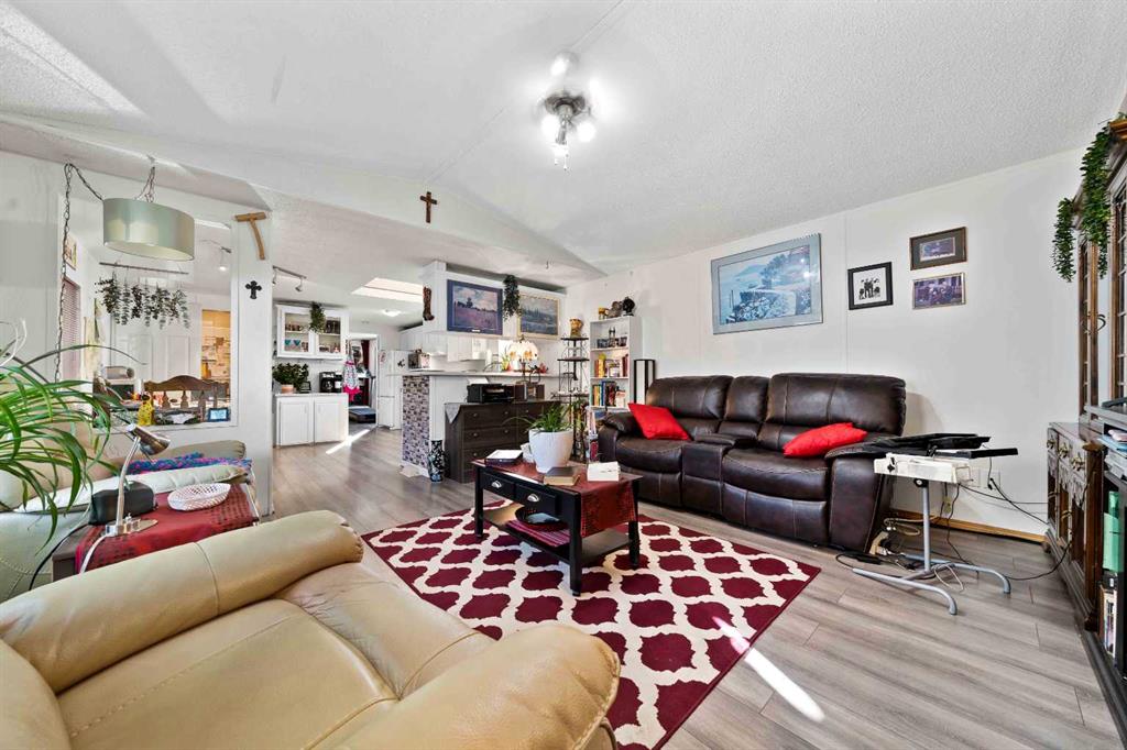 ##239 4000 13 Avenue SE