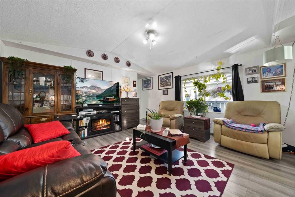 ##239 4000 13 Avenue SE