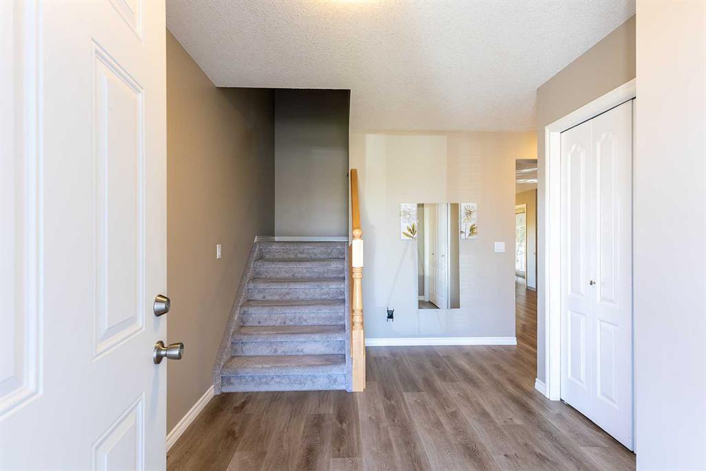 153 Vista Road SE