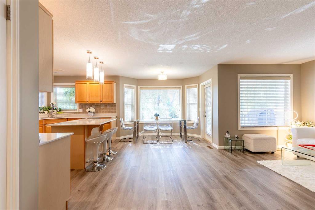 153 Vista Road SE