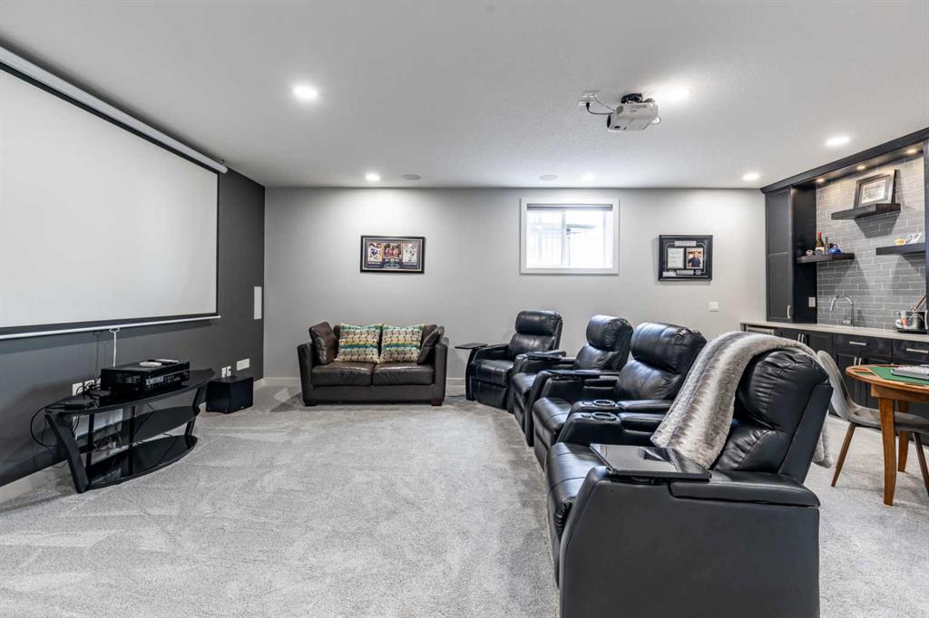 420 Ranchview Road NE