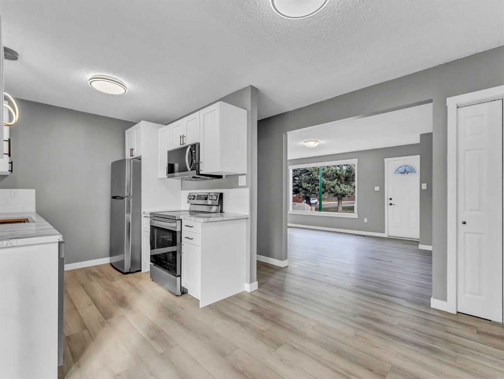 9 Rossmere Way SE