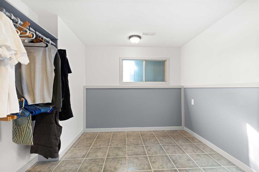 8 Cypress Way SE