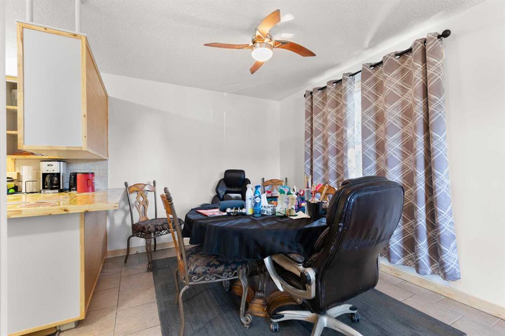 8 Cypress Way SE