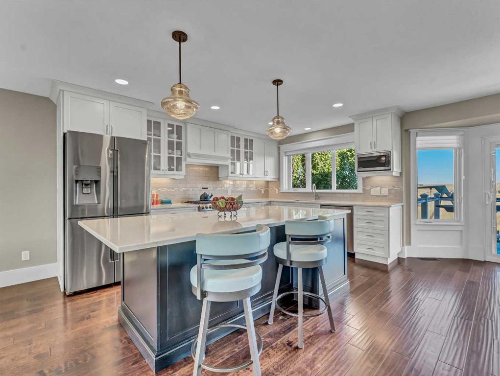 84 East Glen Drive SE