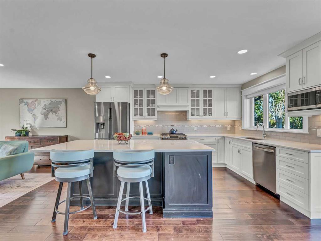 84 East Glen Drive SE