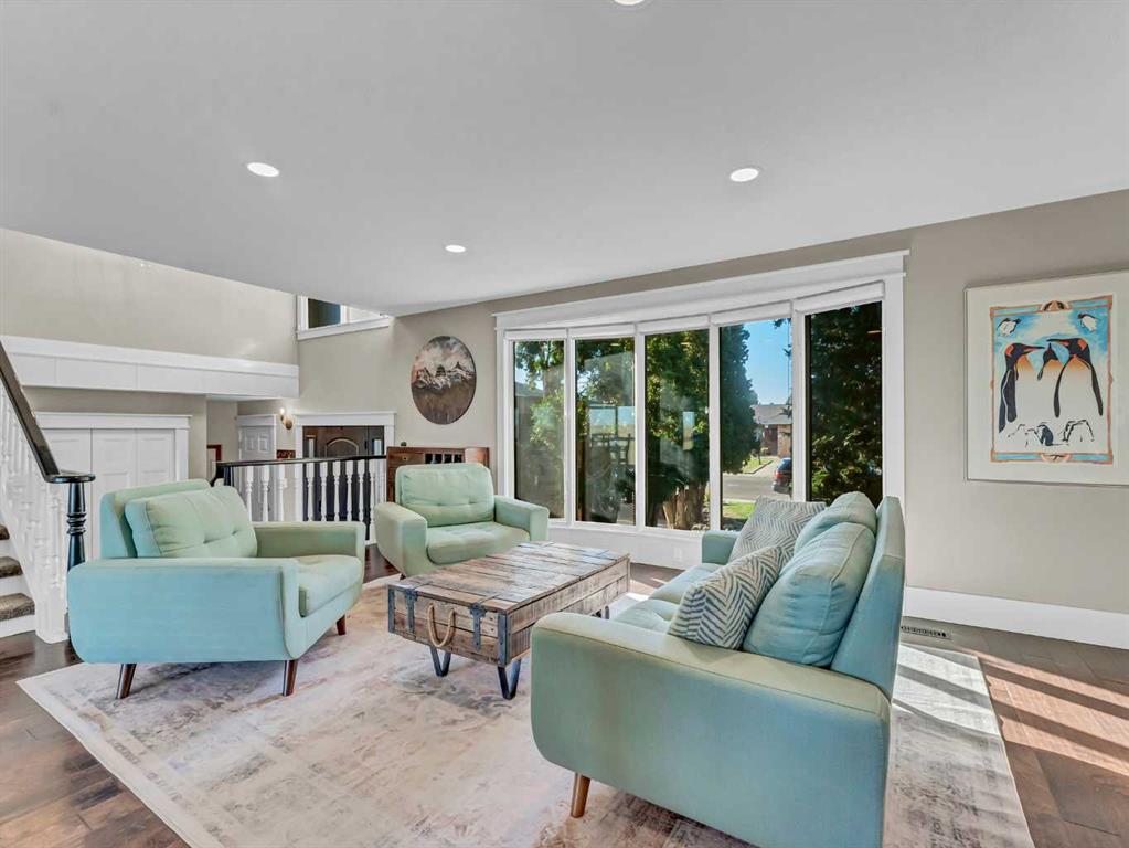 84 East Glen Drive SE