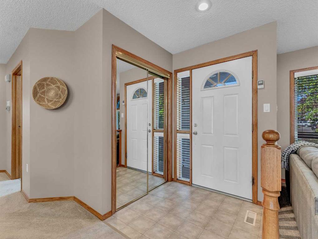 43 Prairie Court NE
