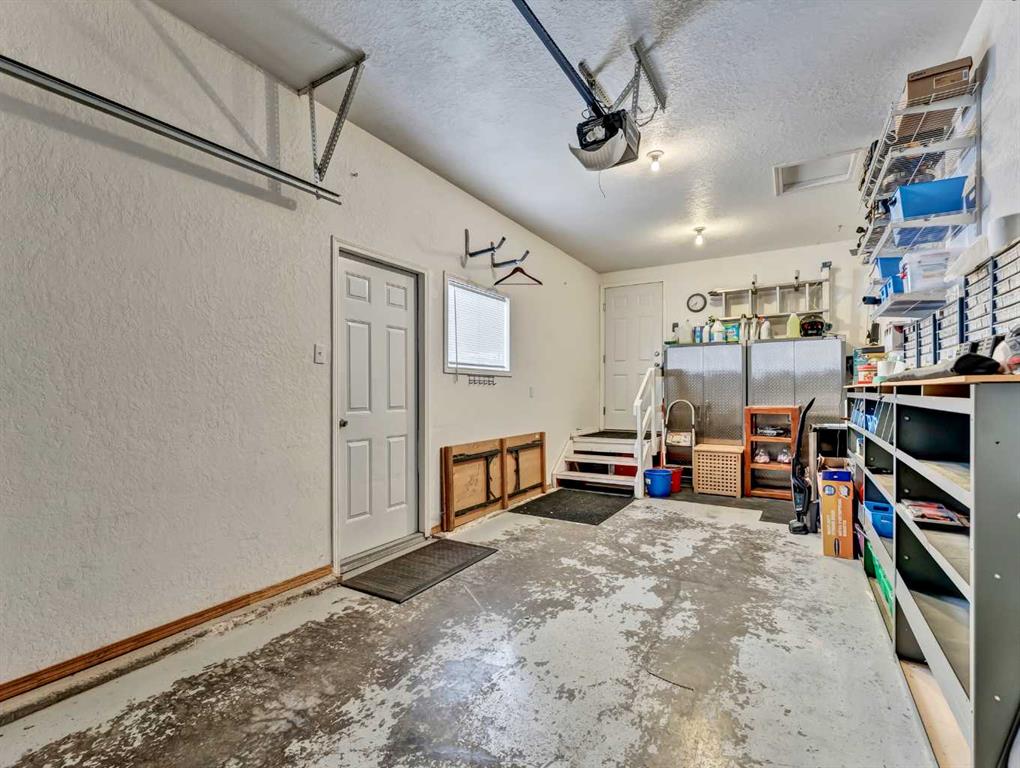 #403 165 South Ridge Drive SE