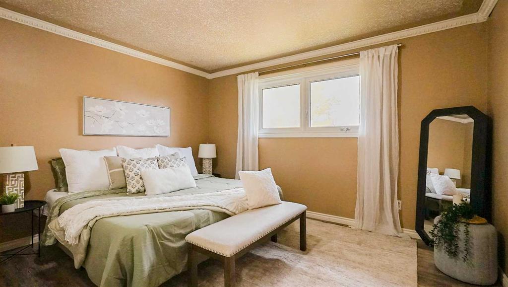 37 Ross Haven Way SE