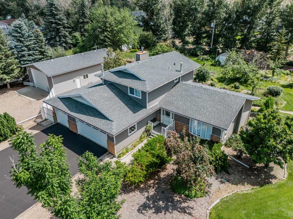 854 5 Avenue , Dunmore
