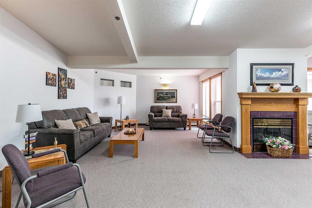 #414 22 Park Meadows Drive SE