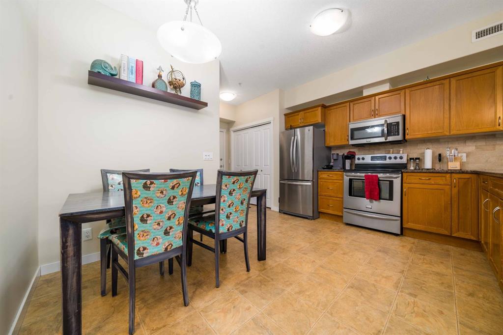 #401 19 Terrace View NE