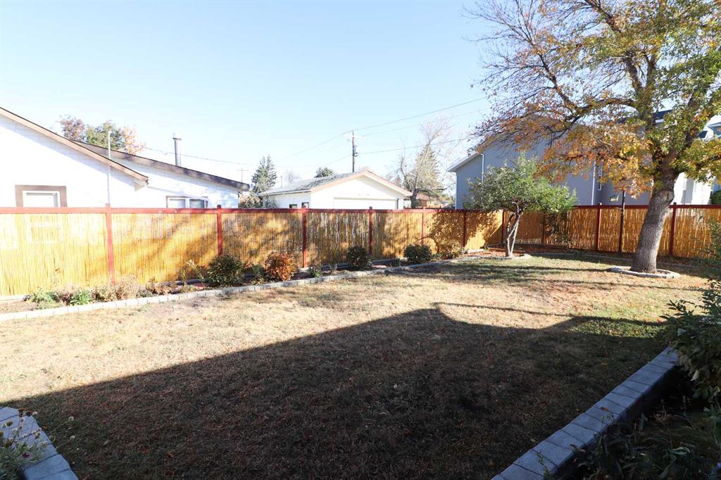 235 5 Street SE