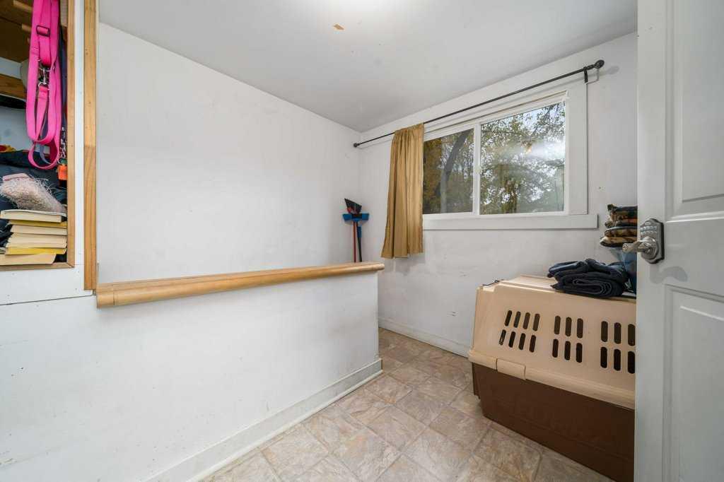 619 Industrial Avenue SE