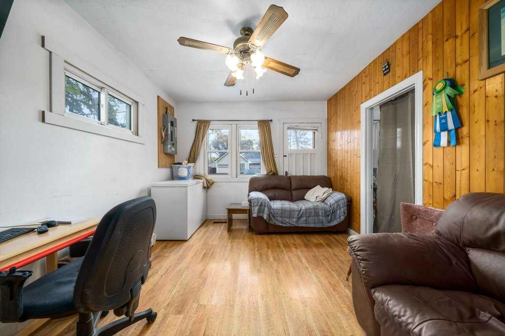 619 Industrial Avenue SE