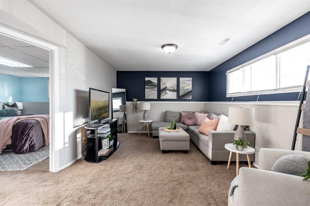 516 Sissons Crescent SE